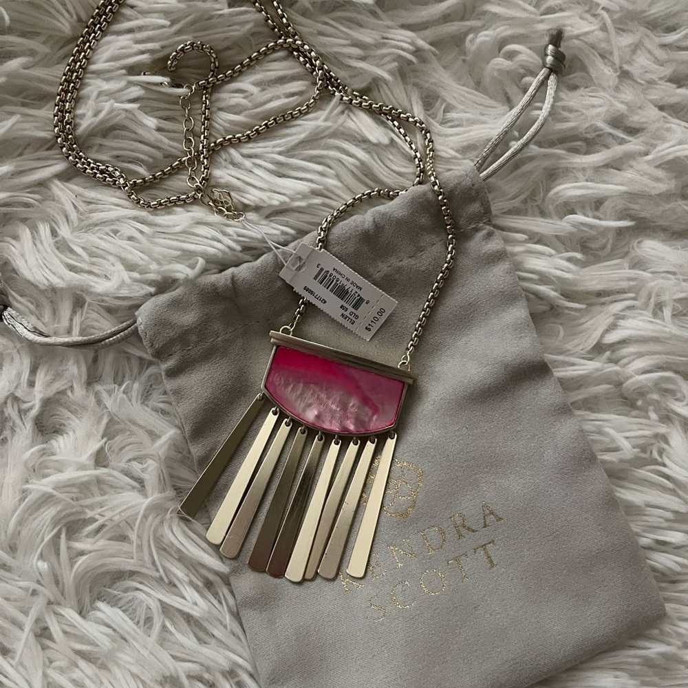 NWT! KENDRA SCOTT • Magenta Ellen Long Fringe Necklace!